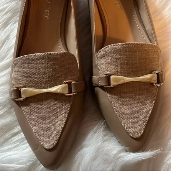 The Limited Women's Quezon Tan Faux Leather Flats - Picture 2 of 5